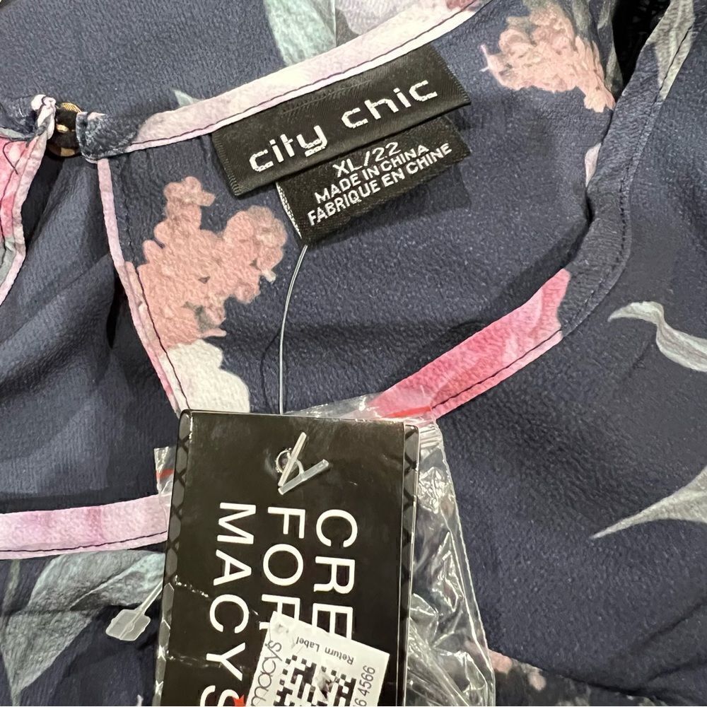 NEW City Chic Floral Wide Leg Lavish Jumpsuit Women’s XL - Picture 3 of 4